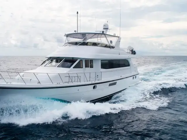 Hatteras Sport Deck Motor Yacht