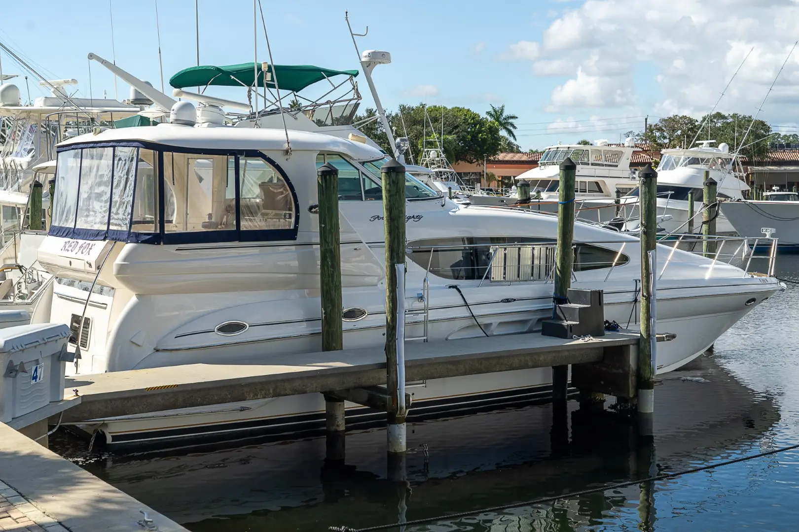 2002 Sea Ray 480 motor yacht