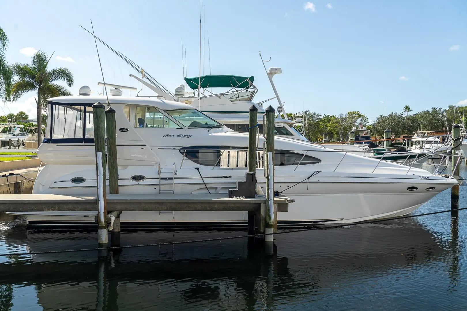 2002 Sea Ray 480 motor yacht