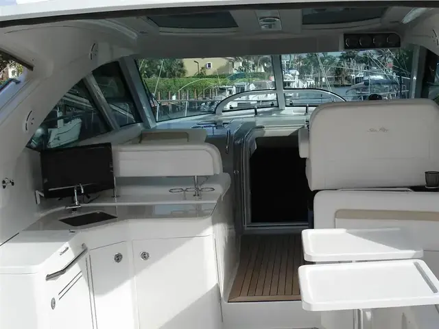 Sea Ray 470 Sundancer