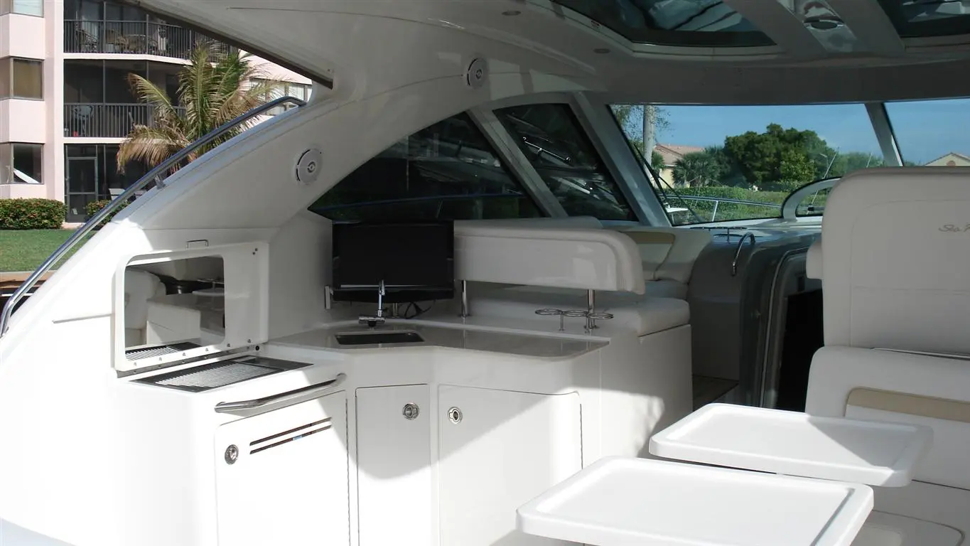 2010 Sea Ray 470 sundancer