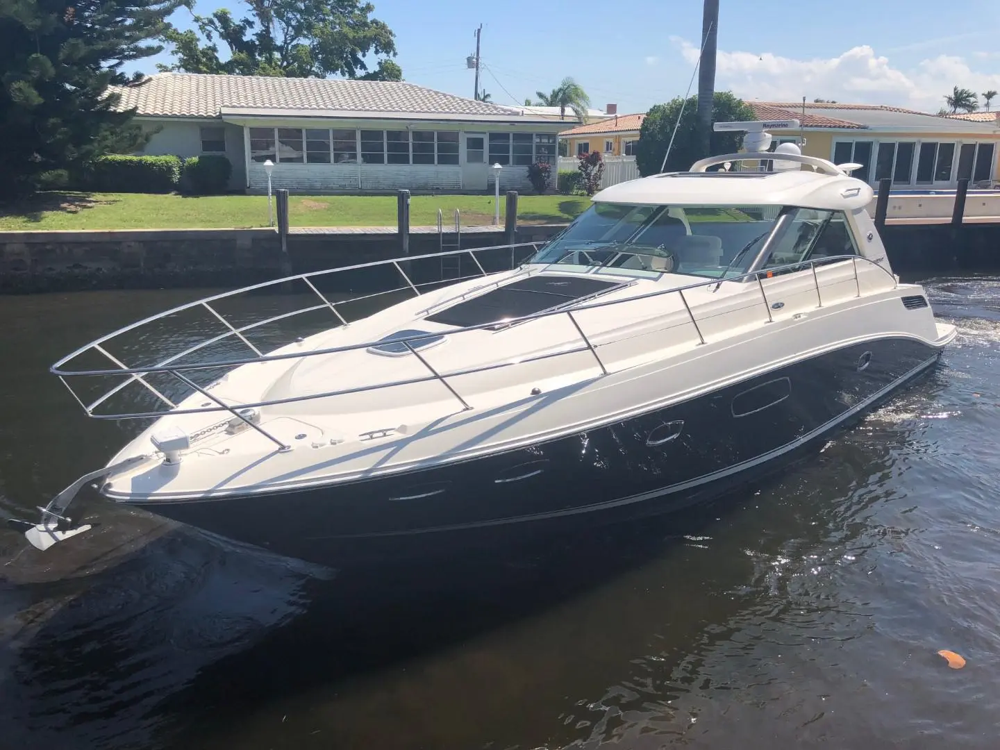 2011 Sea Ray 450 sundancer