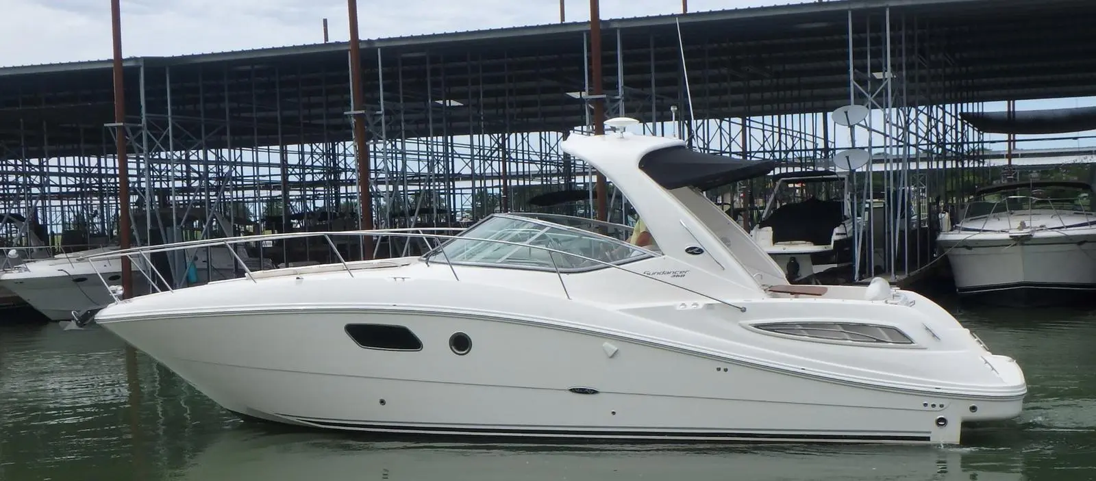 2011 Sea Ray sundancer 350