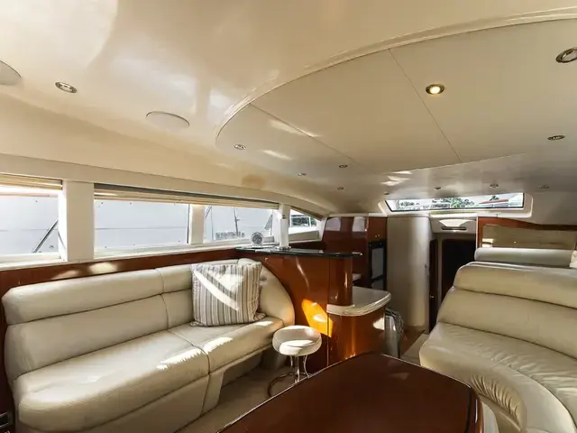 Sea Ray 480 Motor Yacht