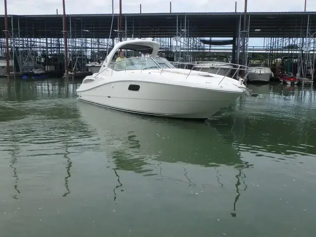 Sea Ray 350 Sundancer