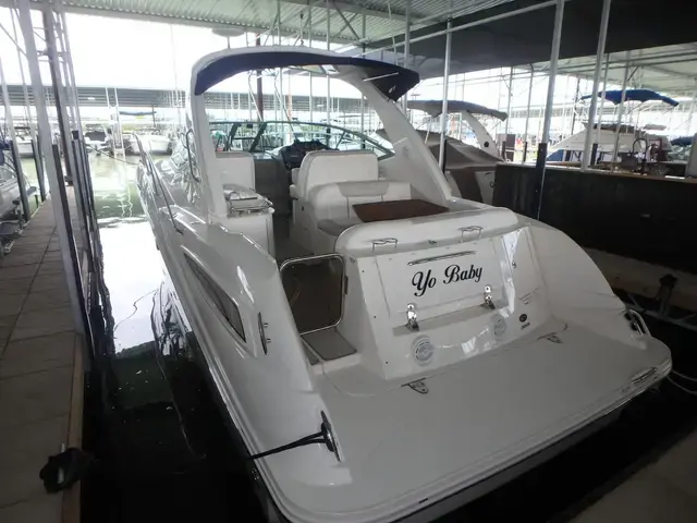 Sea Ray 350 Sundancer