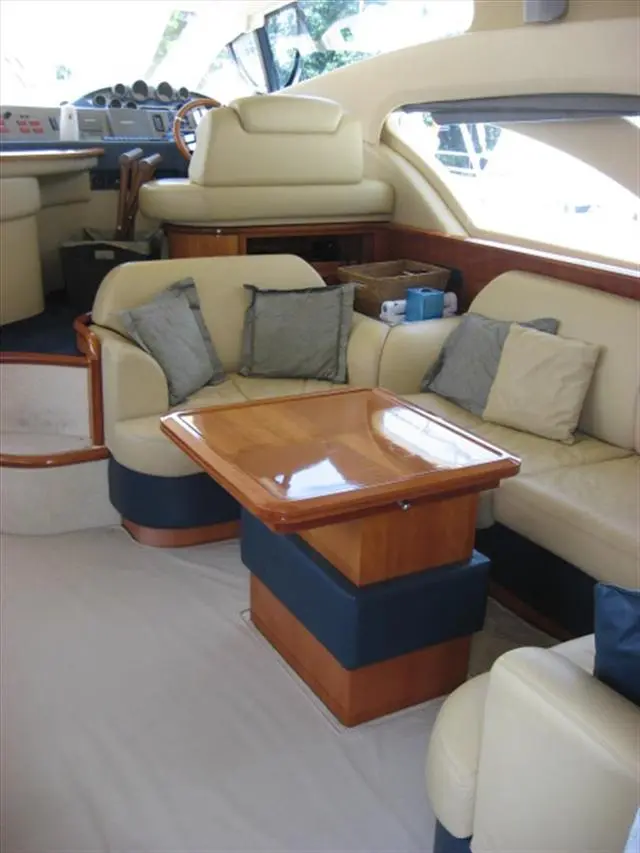 2006 Azimut 50