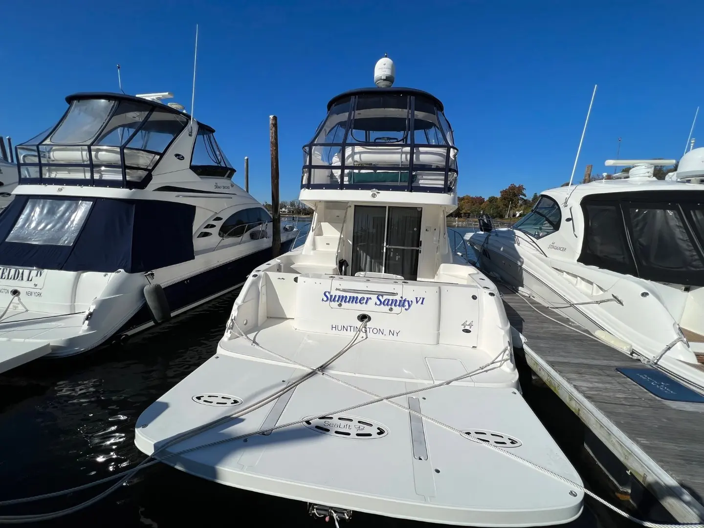 2007 Sea Ray 44 sedan bridge