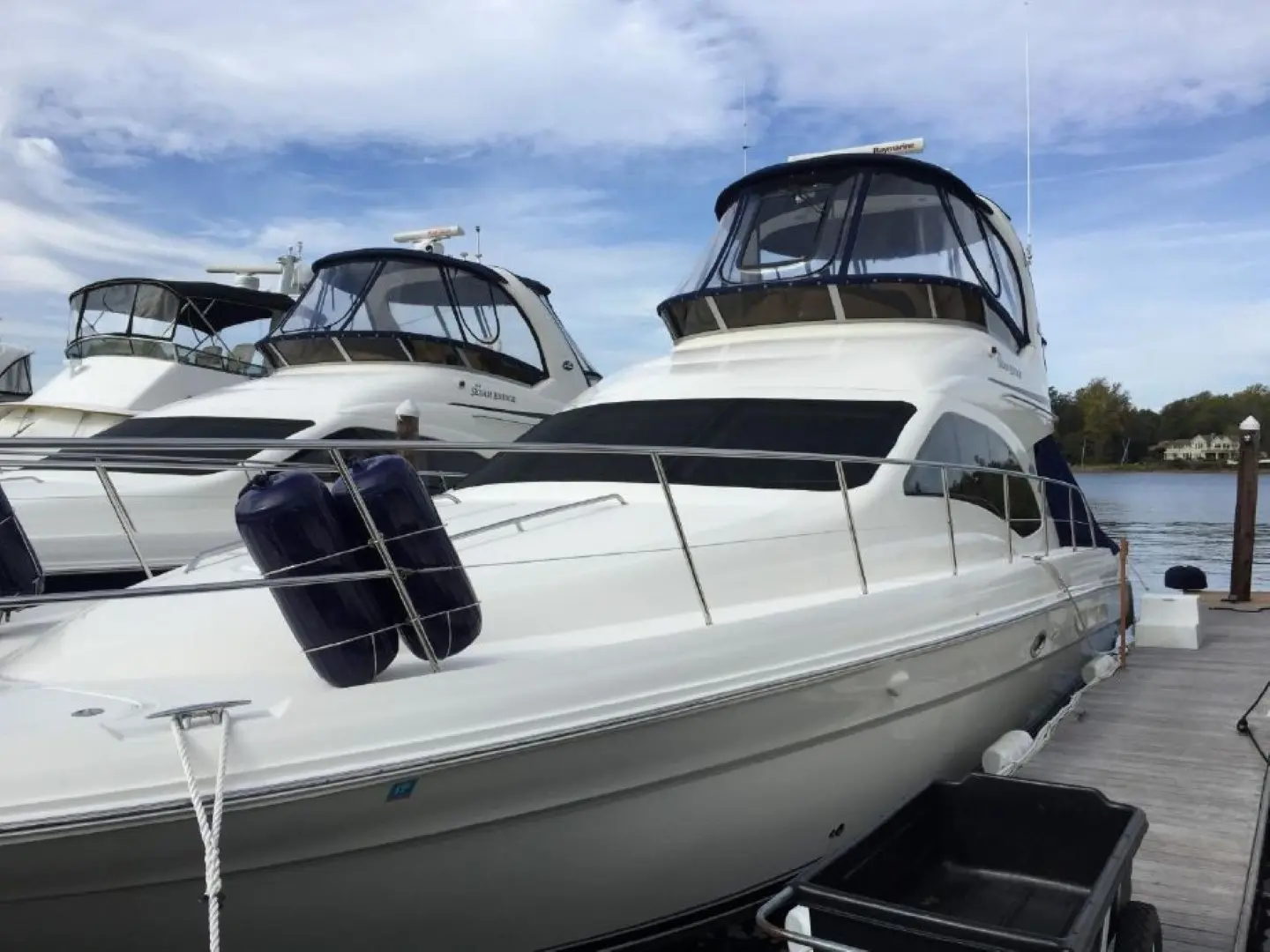 2007 Sea Ray 44 sedan bridge