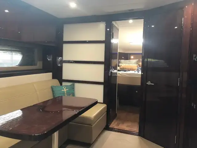 Sea Ray 450 Sundancer