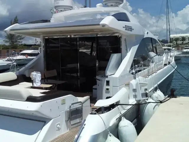 Azimut 55S