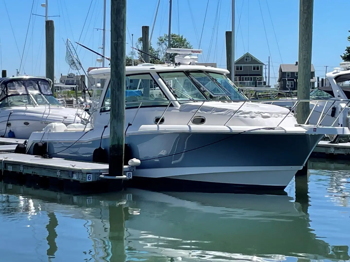 2018 Boston Whaler 345 conquest