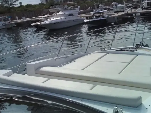 Azimut 55S