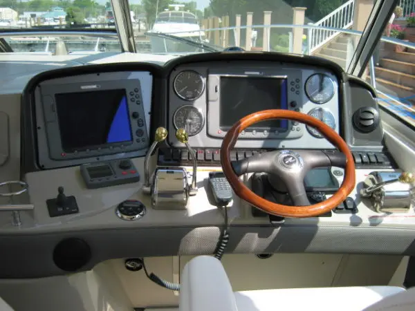 2007 Sea Ray sundancer 44