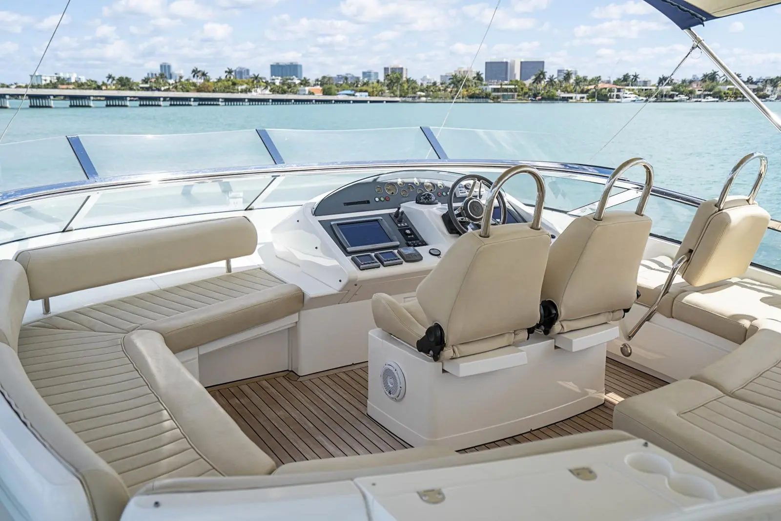 2012 Fairline squadron 78