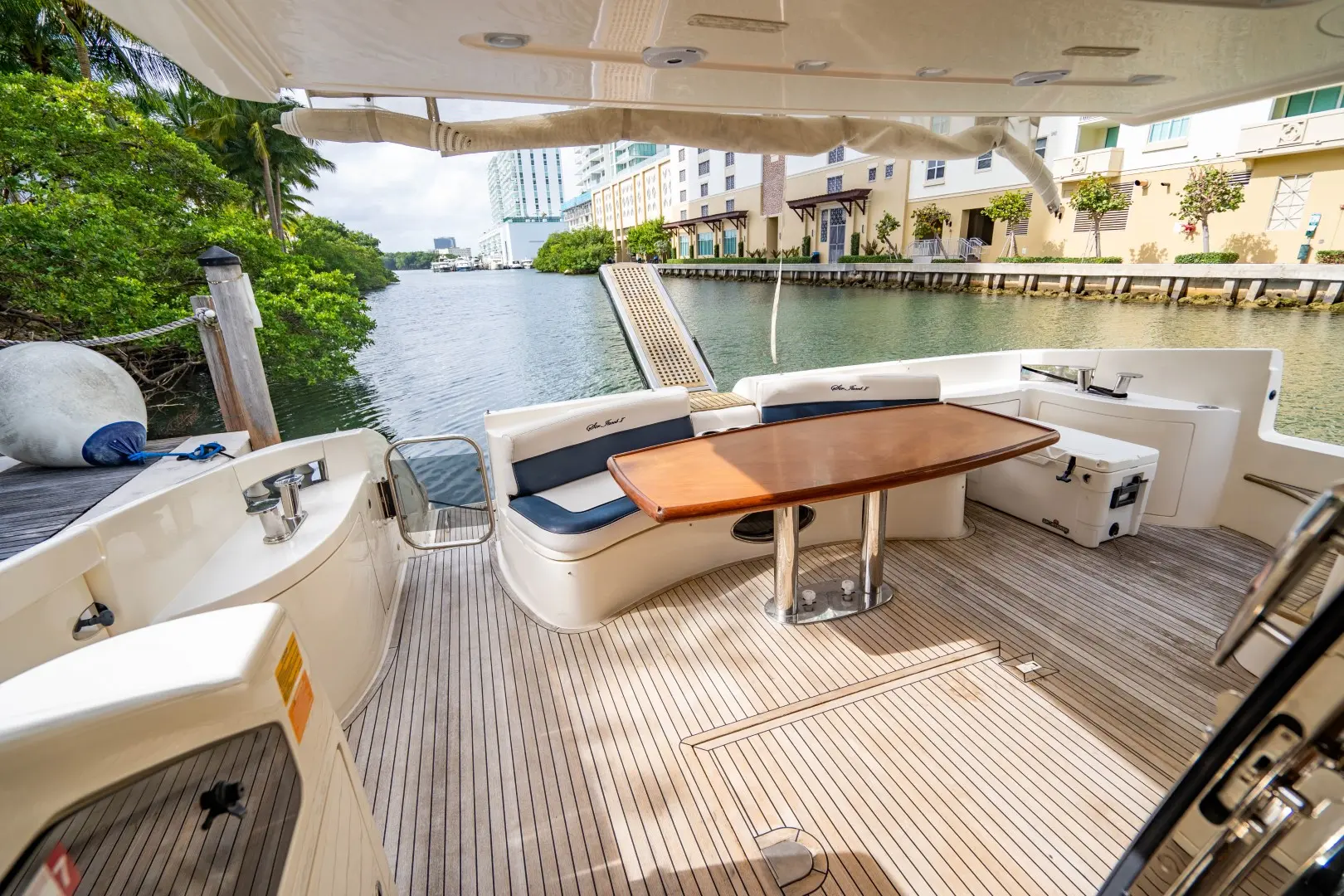 2010 Azimut 62e