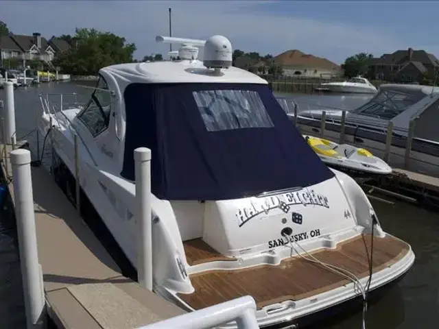 Sea Ray 44 Sundancer