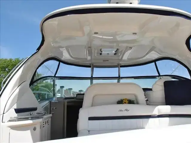 Sea Ray 44 Sundancer