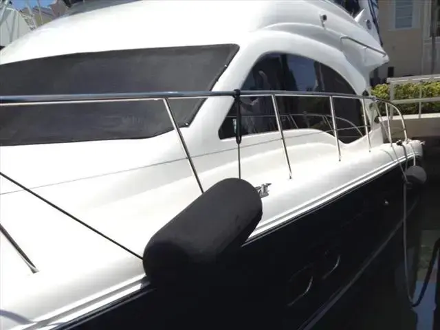 Sea Ray 52 Sedan Bridge