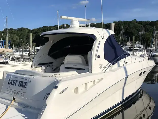 Sea Ray 390 Sundancer