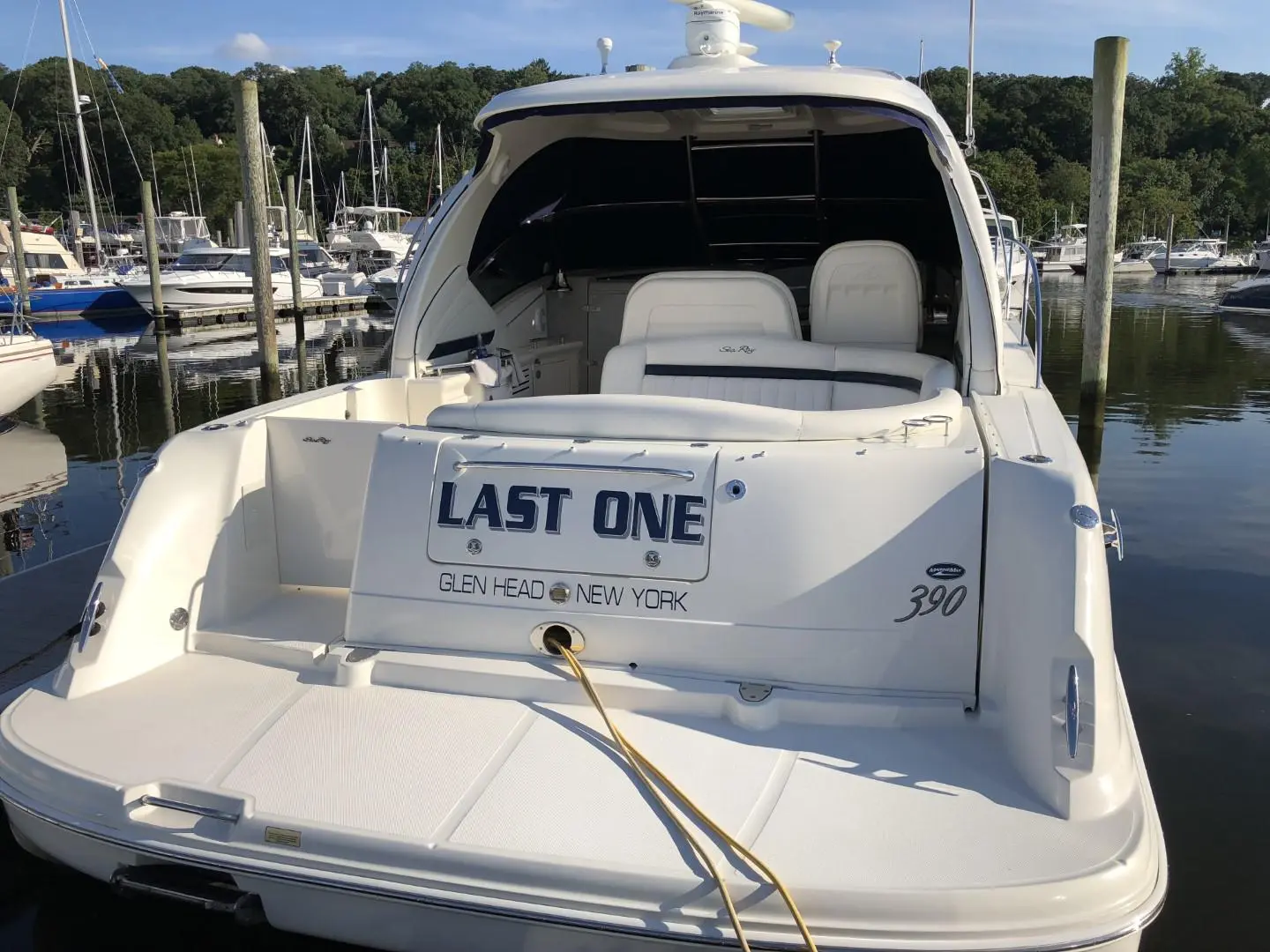 2005 Sea Ray 390 sundancer