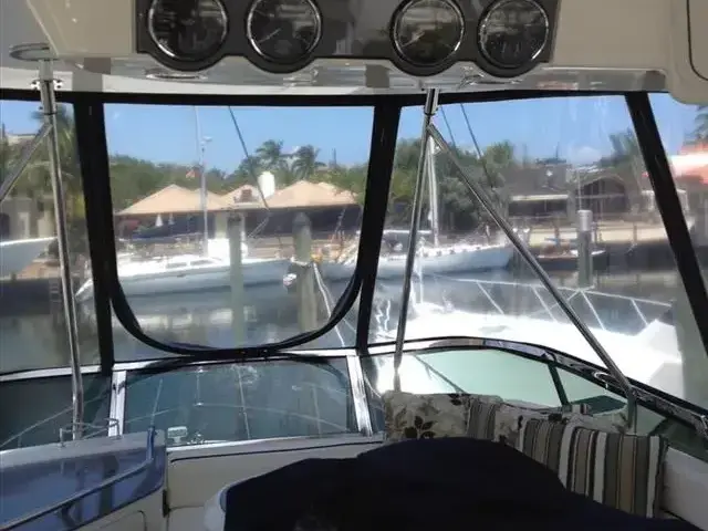 Sea Ray 52 Sedan Bridge