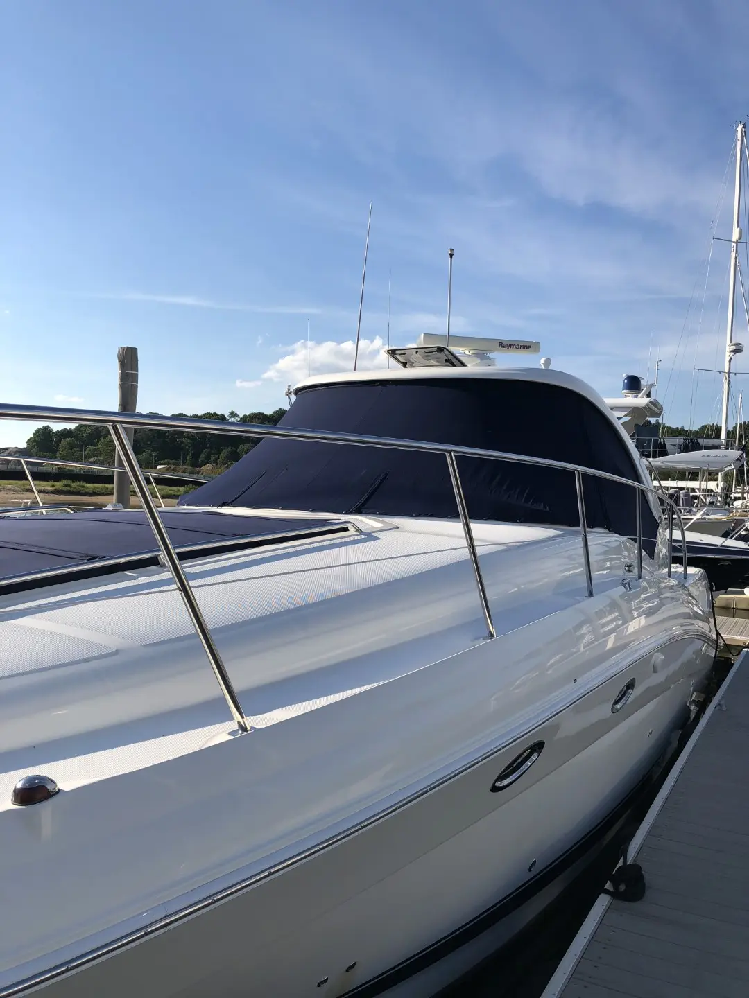 2005 Sea Ray 390 sundancer