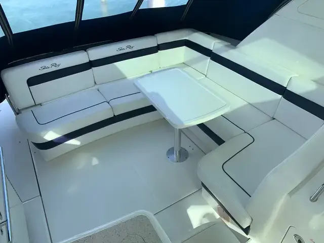 Sea Ray 450 Sundancer