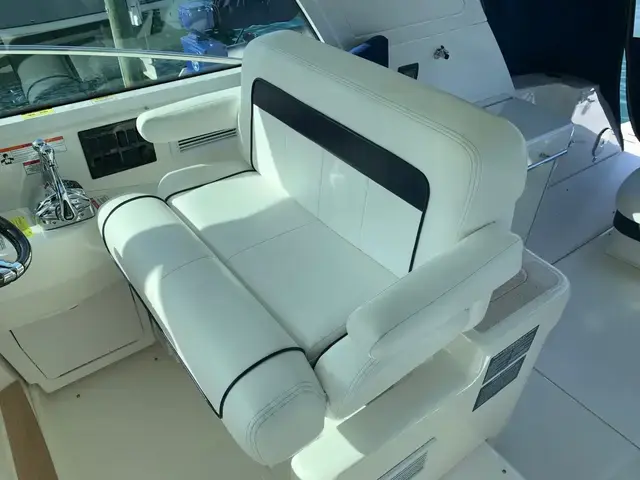 Sea Ray 450 Sundancer