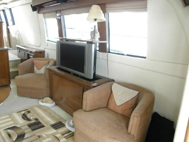 2007 Carver 56 voyager