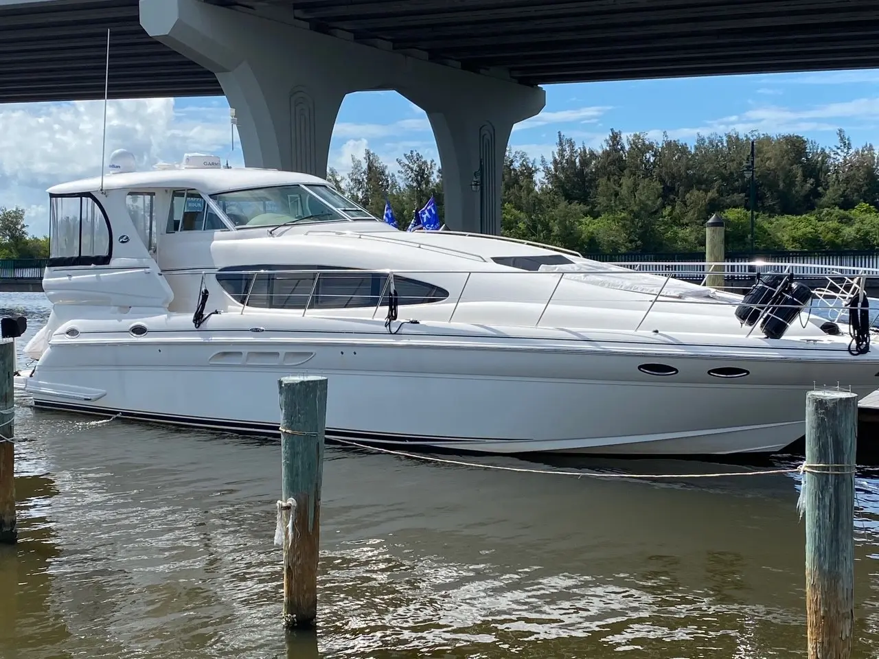 2003 Sea Ray 480 motoryacht