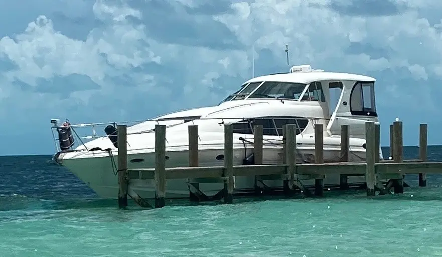 2003 Sea Ray 480 motoryacht