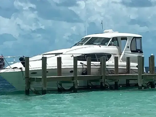 Sea Ray 480 Motor Yacht