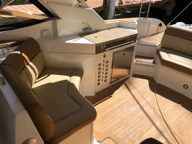 Sea Ray 350SLX