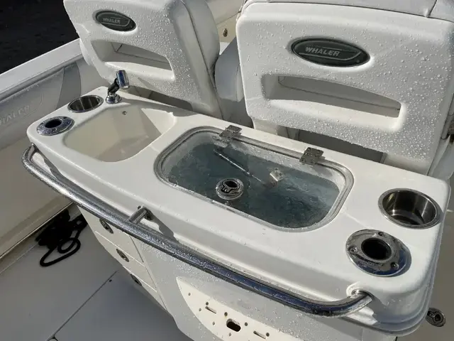 Boston Whaler 280 Outrage