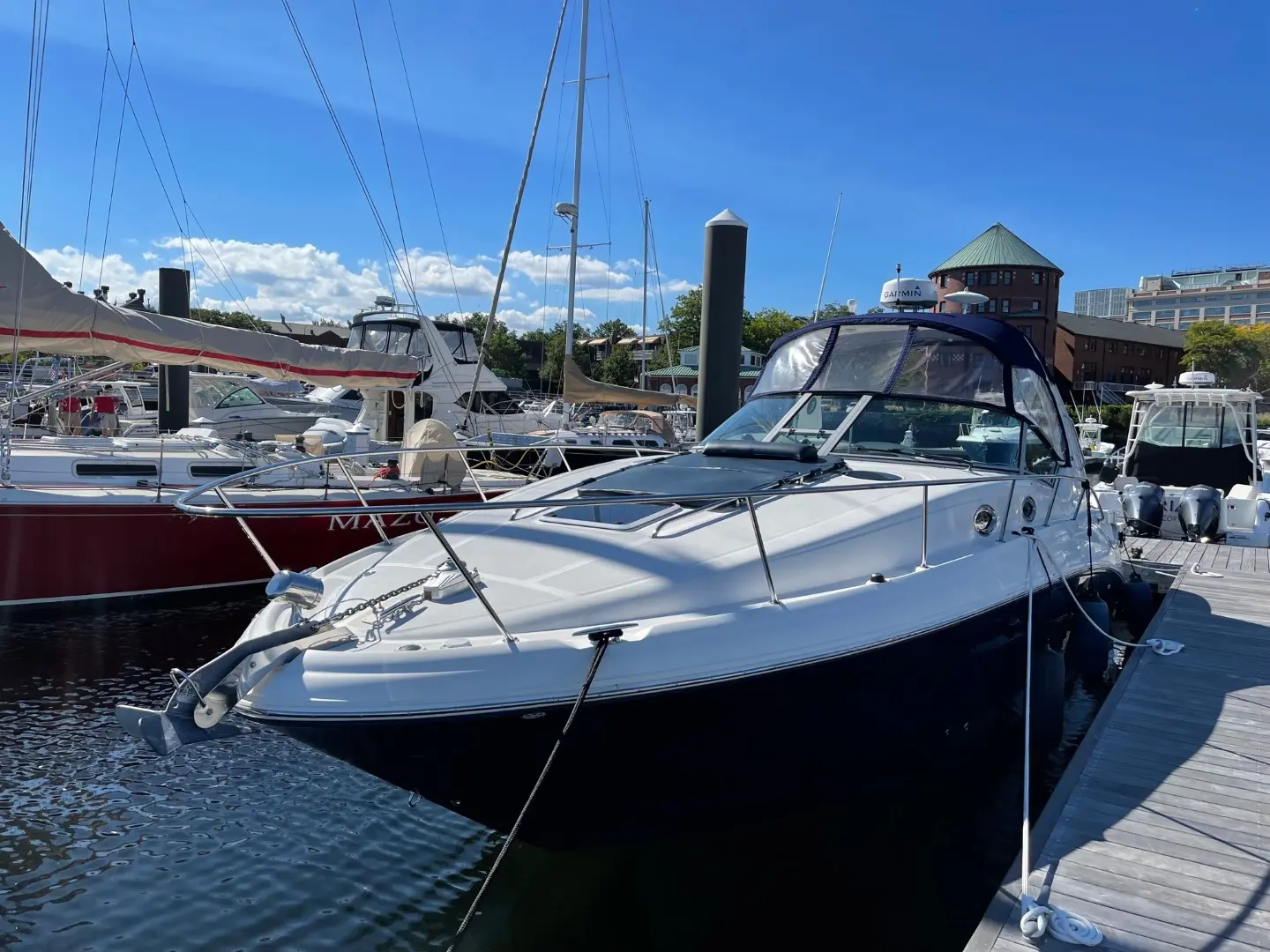 2005 Sea Ray 320 sundancer