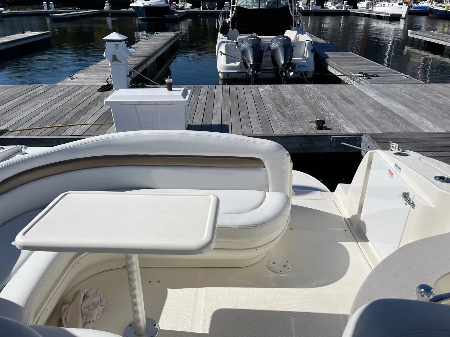 2005 Sea Ray 320 sundancer