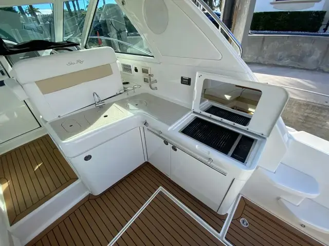 Sea Ray Sundancer 450