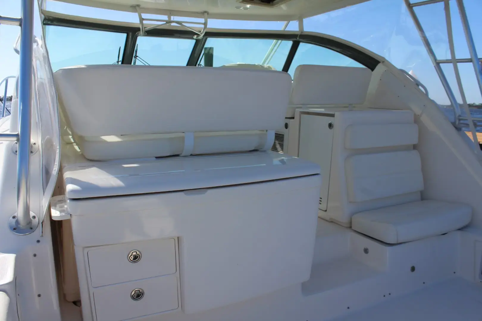 2008 Tiara 3800 open