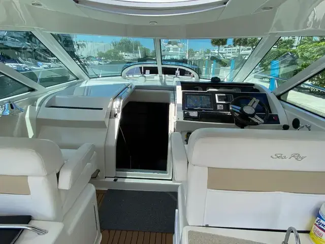 Sea Ray Sundancer 450