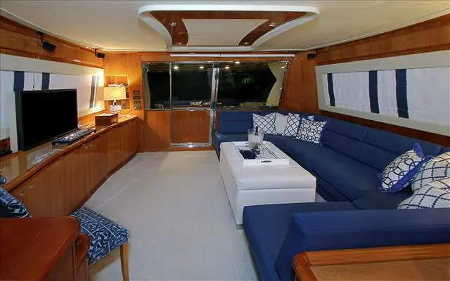 2005 Ferretti 760