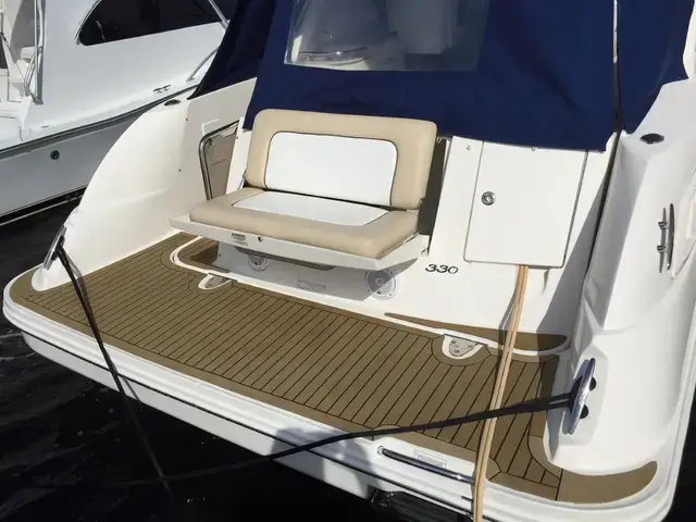 Sea Ray 330 Sundancer