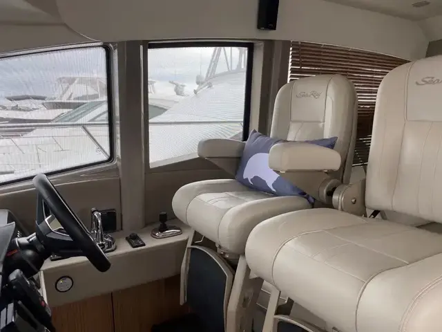 Sea Ray L550 Fly