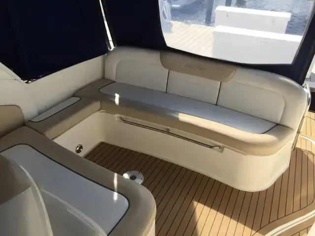 Sea Ray 330 Sundancer