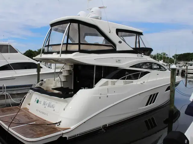 Sea Ray L590 Fly