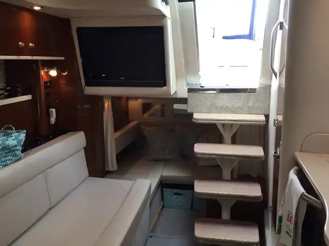 Sea Ray 330 Sundancer