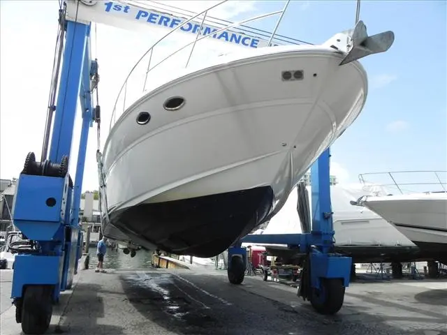 2005 Sea Ray 480 motor yacht