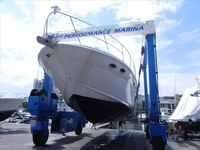 2005 Sea Ray 480 motor yacht