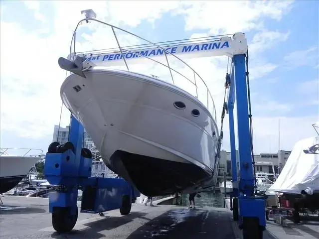 Sea Ray 480 Motor Yacht