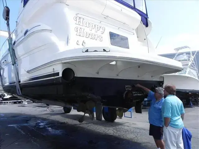 Sea Ray 480 Motor Yacht